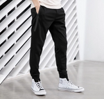 Men's pants with pockets with zippers